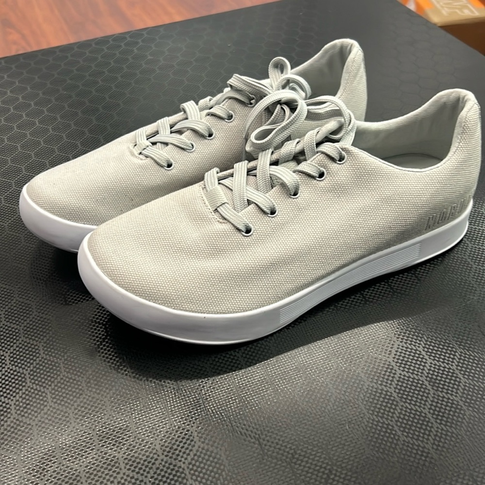 Brand new size 9 womens canvas Nobull training shoes.